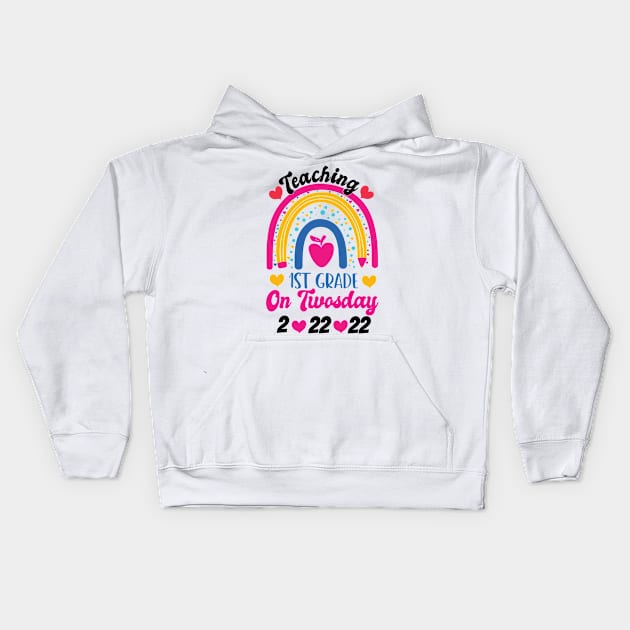 Happy Twosday Tuesday February 22nd 2022 - Funny 2/22/22 Souvenir Gift Kids Hoodie by Gaming champion